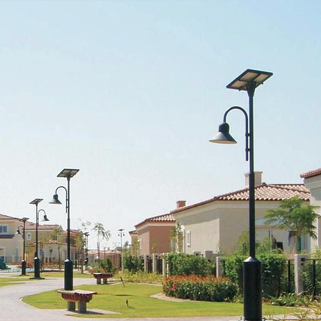 迪拜的太阳能路灯和太阳能花园灯项目